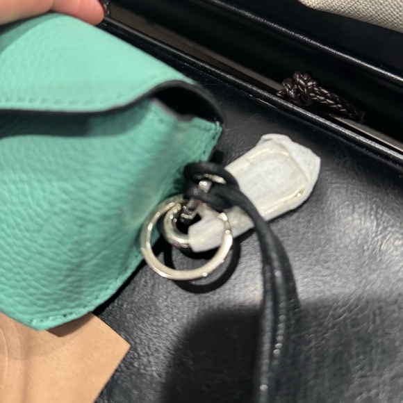 Loewe Mint Green Leather sunglasses case - Picture 3 of 4